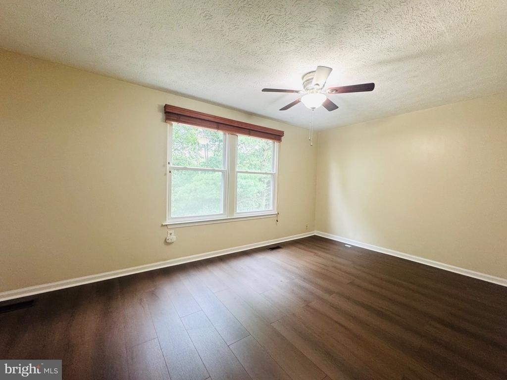 8204 Wellington Place - Photo 22