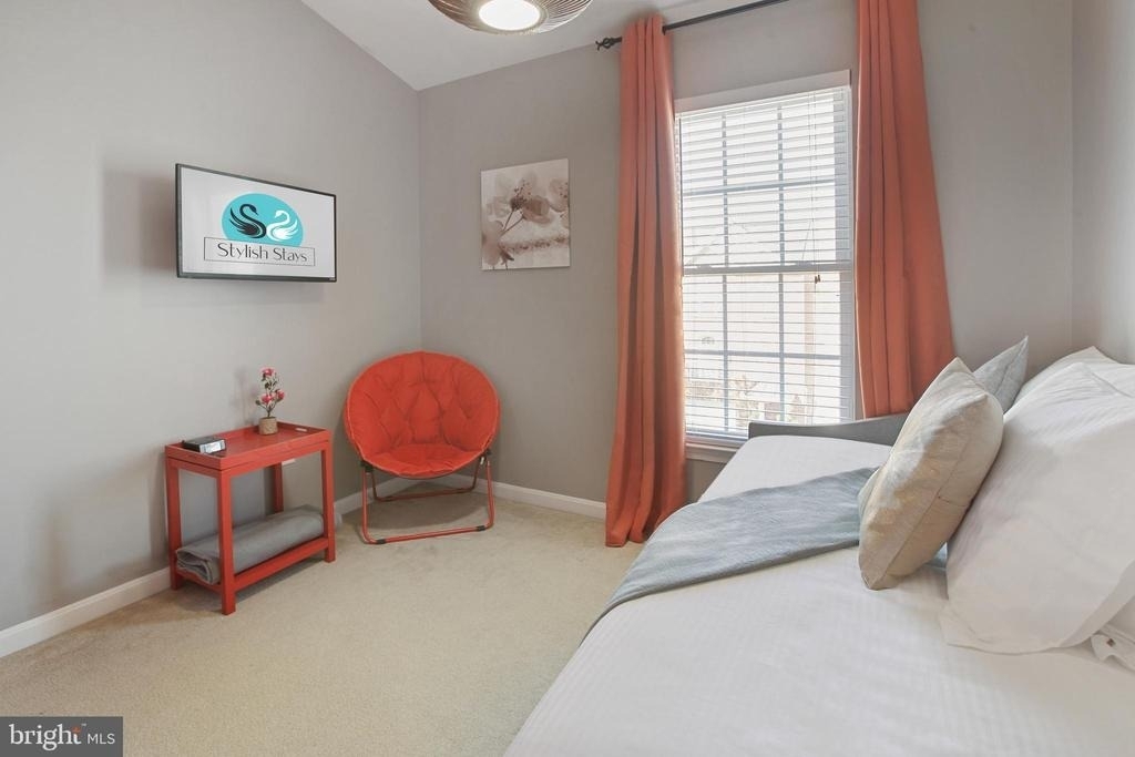 8907 Samuel Joy Way - Photo 24
