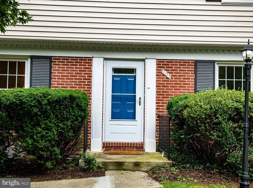 205 E Ring Factory Road - Photo 4