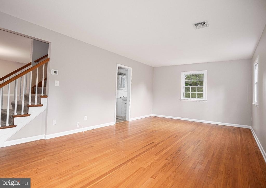 205 E Ring Factory Road - Photo 6