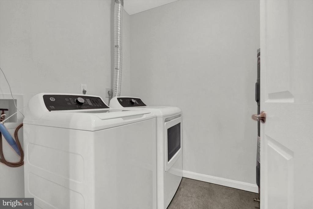 2406 Ellsworth Way - Photo 8