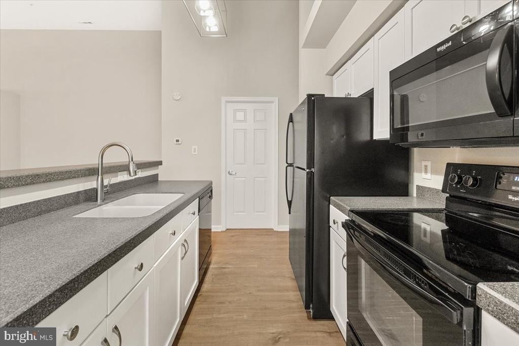 2400 Dominion Drive - Photo 8