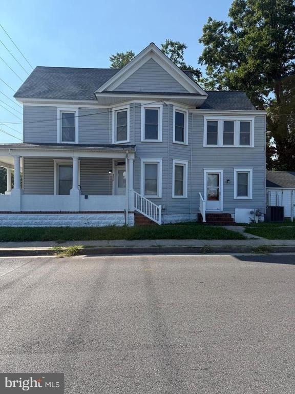 301 Washington Street - Photo 0