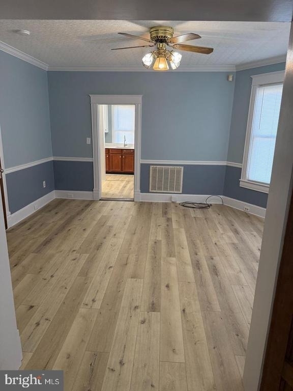 301 Washington Street - Photo 4