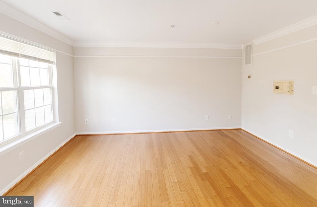 212 Cambridge Place - Photo 4