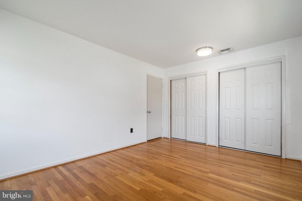 102 Greenmeadow Drive - Photo 14