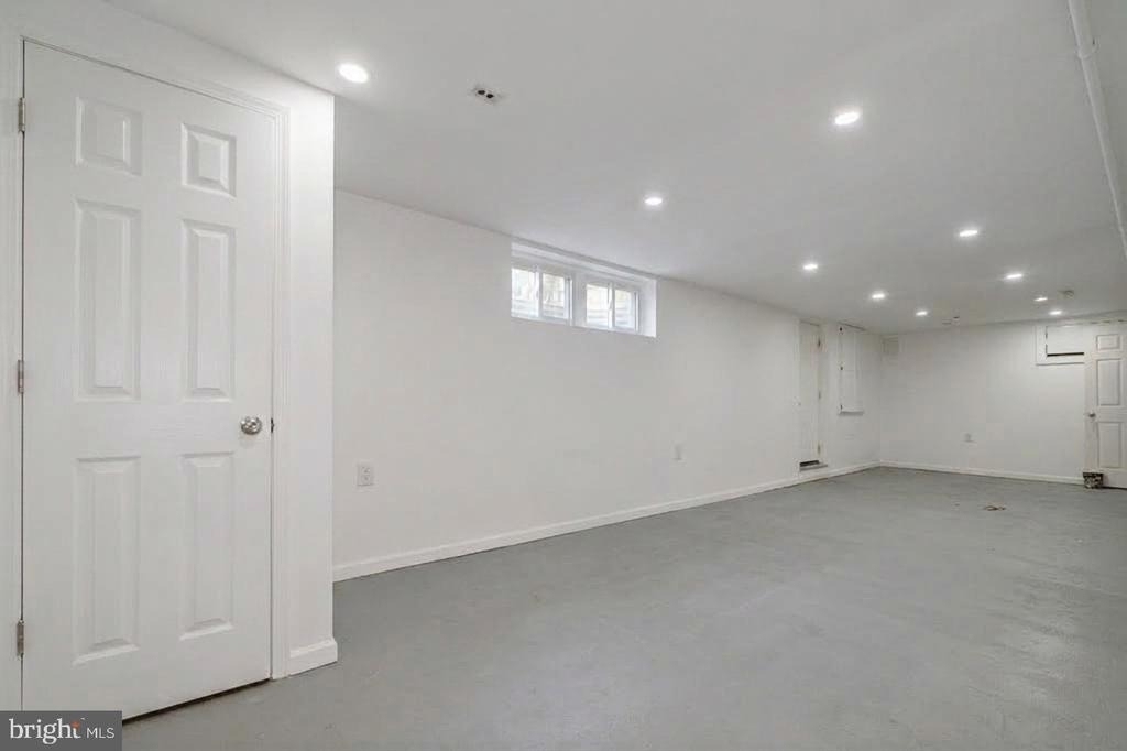 102 Greenmeadow Drive - Photo 21