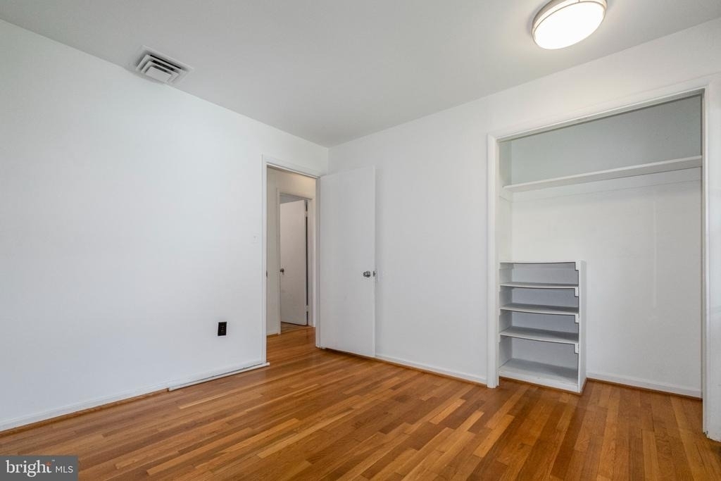 102 Greenmeadow Drive - Photo 16