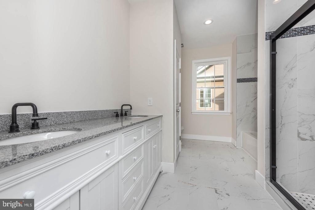 9624 Harford Road - Photo 16