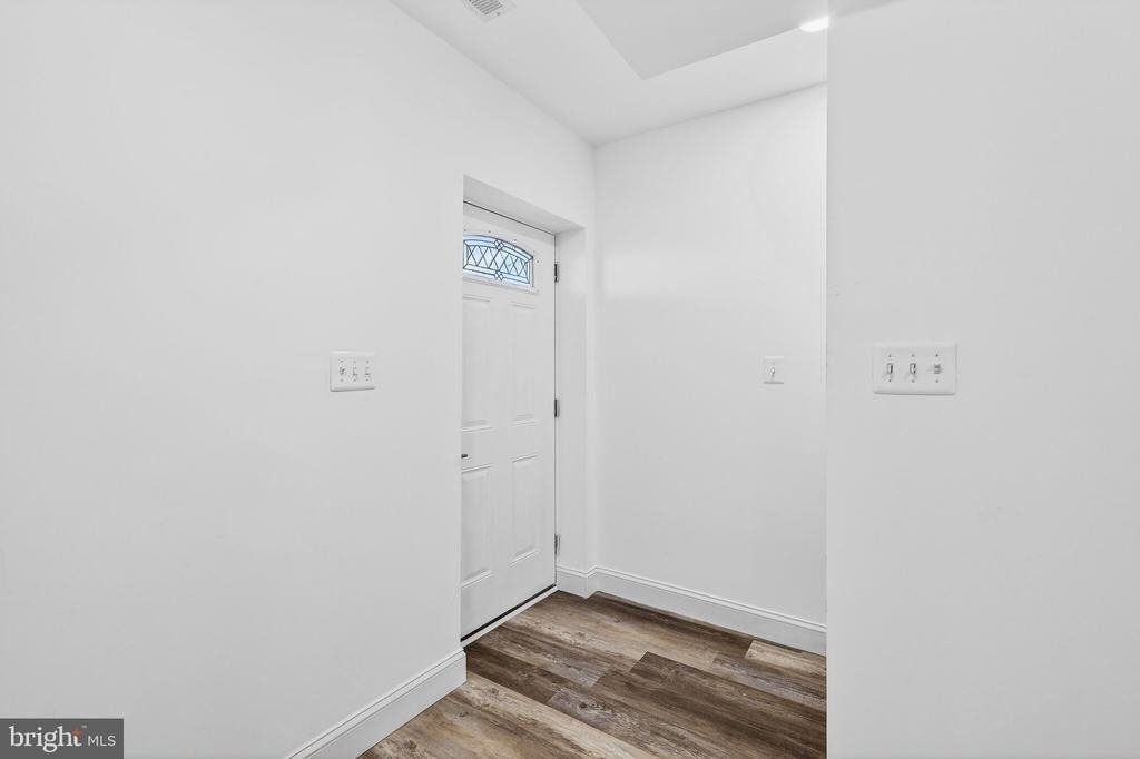 2500 W Franklin Street - Photo 16