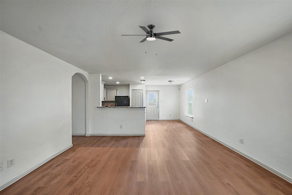 360 Farmer Ln - Photo 4