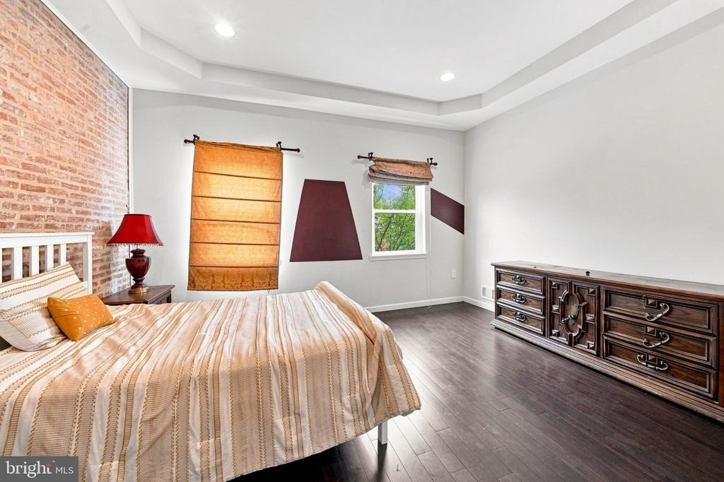 231 N Chester Street - Photo 6