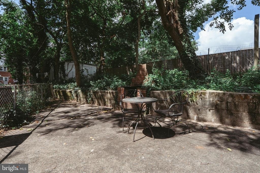701 Saint Dunstans Road - Photo 12