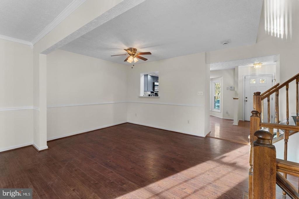 2126 Commissary Circle - Photo 12