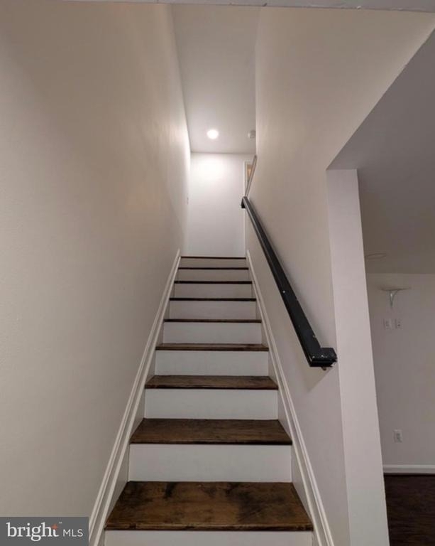 1358 Raleigh Drive - Photo 10