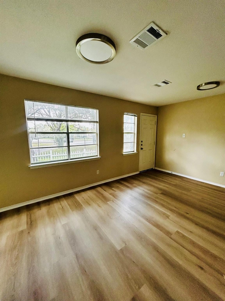 1841 River Crossing Cir - Photo 11