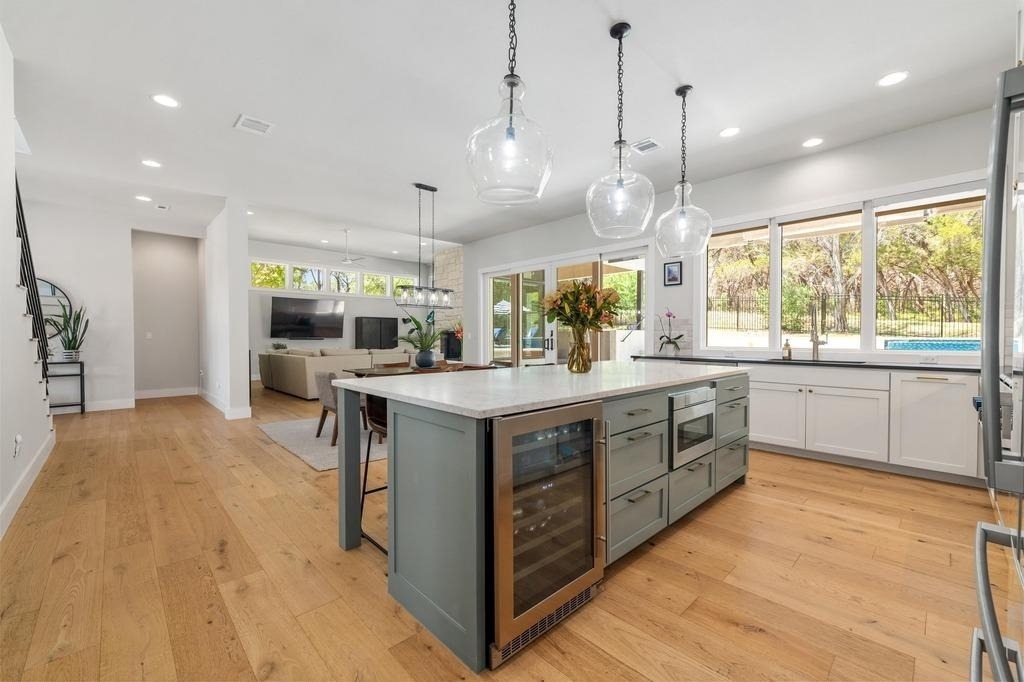 2600 Arion Cir - Photo 3