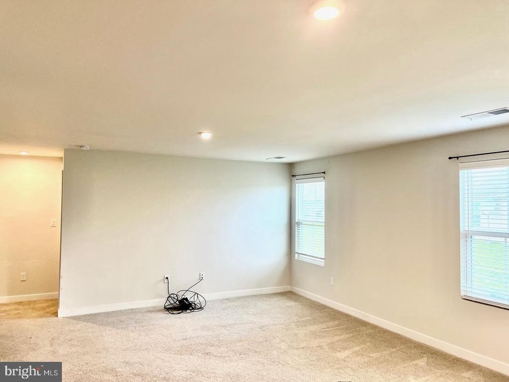 506 Mifflin Way - Photo 6
