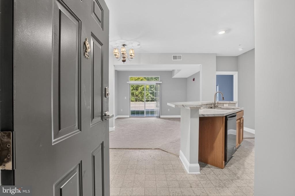 3000 Fountainview Circle - Photo 11