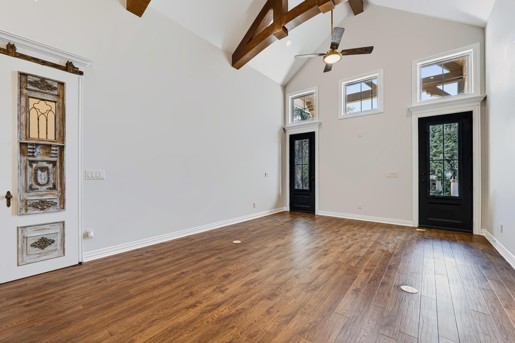 317 Highland Spring Ln - Photo 8