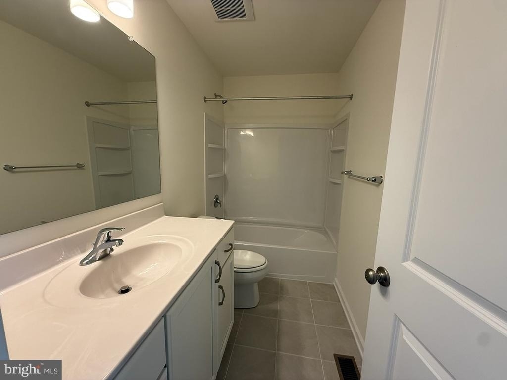 738 Rosler Way - Photo 7
