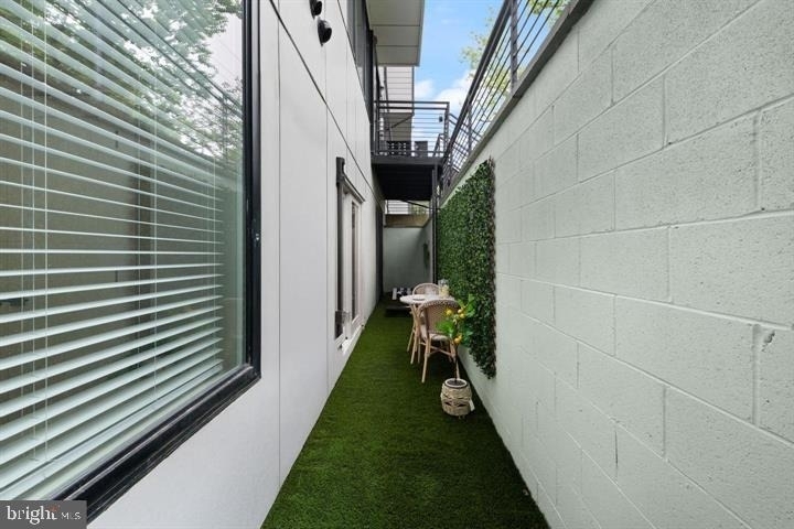 2209 M Street Ne - Photo 24