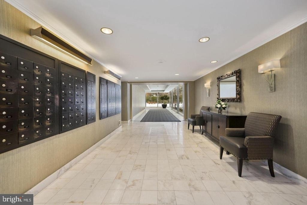 4201 Cathedral Avenue Nw - Photo 27