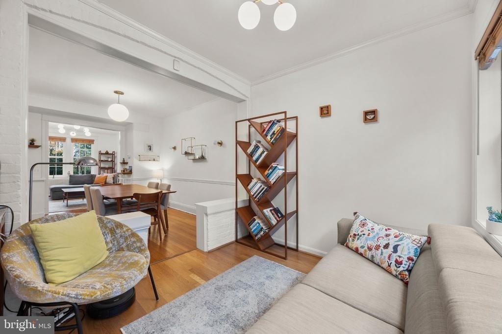 1930 37th Street Nw - Photo 10