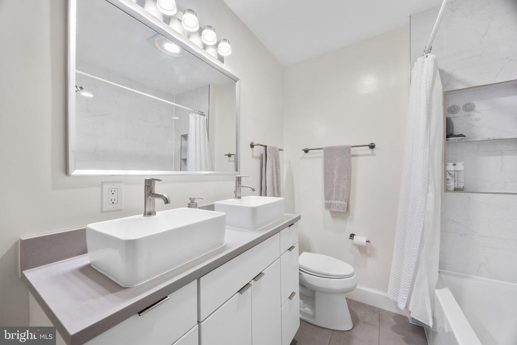 1930 37th Street Nw - Photo 22