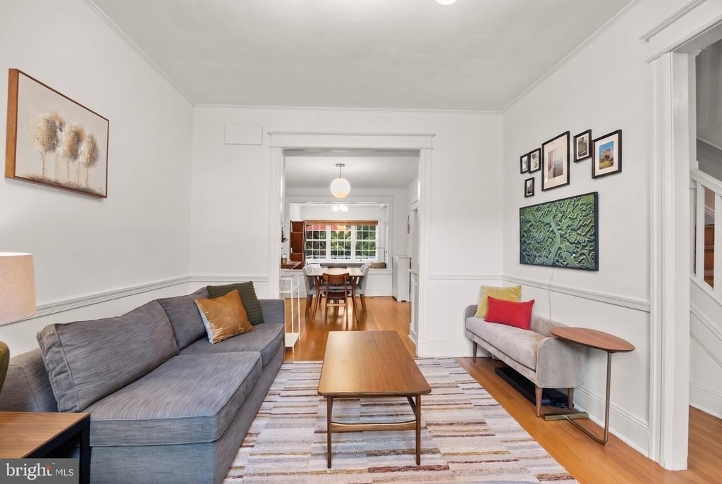 1930 37th Street Nw - Photo 4