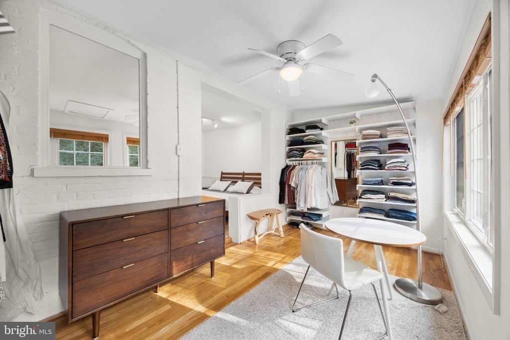 1930 37th Street Nw - Photo 16