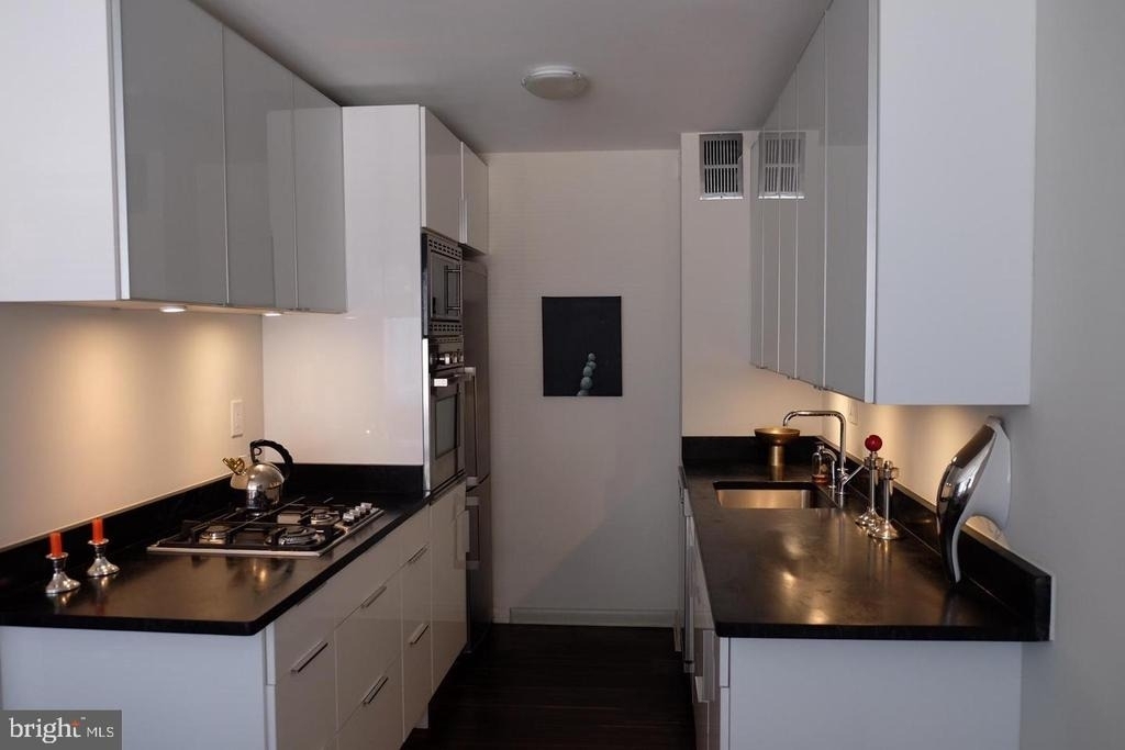 1545 18th Street Nw - Photo 6
