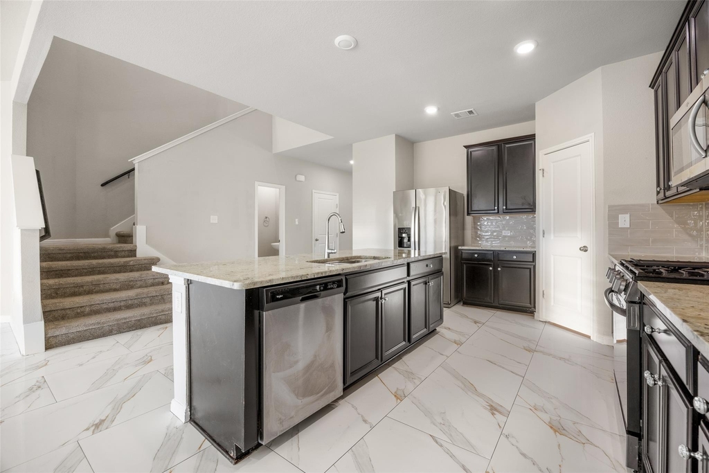 17311 Arcata Ave - Photo 8