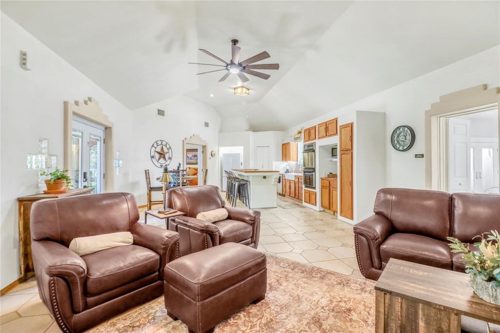 2371 Purgatory Rd - Photo 6