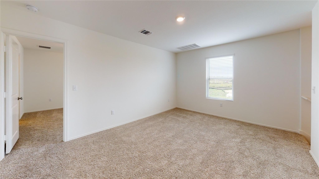 15401 Solstice Cv - Photo 13