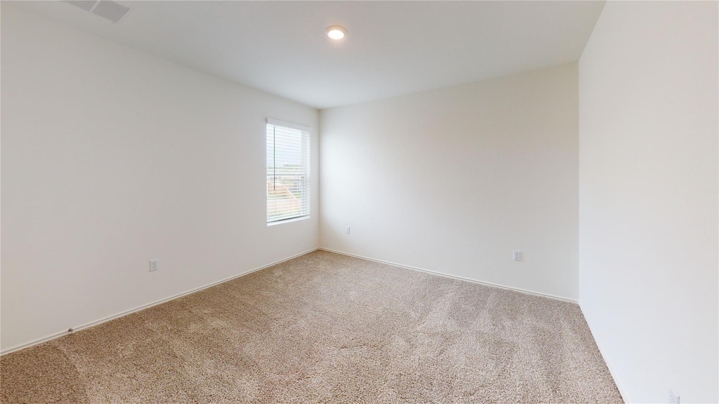 15401 Solstice Cv - Photo 10