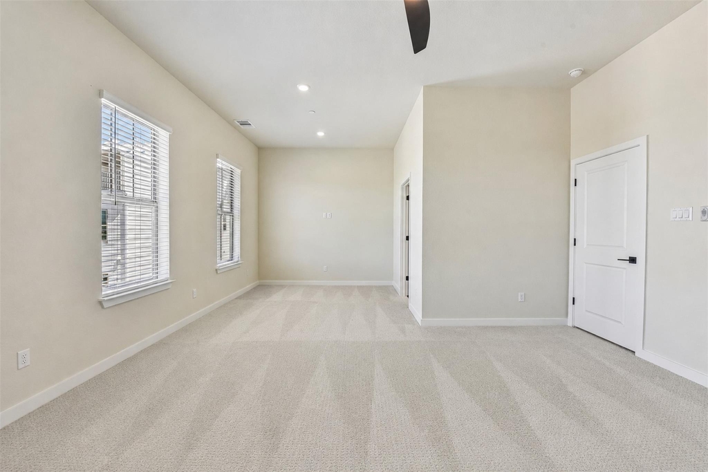 245 John Webster St - Photo 24