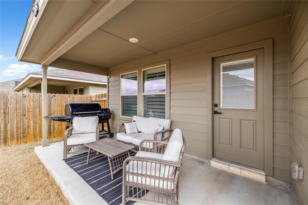 583 Taggart Trl - Photo 20