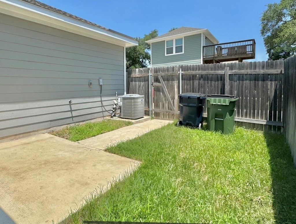 2148 Pecan Island Dr - Photo 31