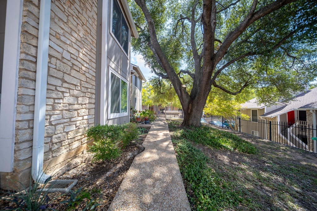 1740 Timber Ridge Rd - Photo 18