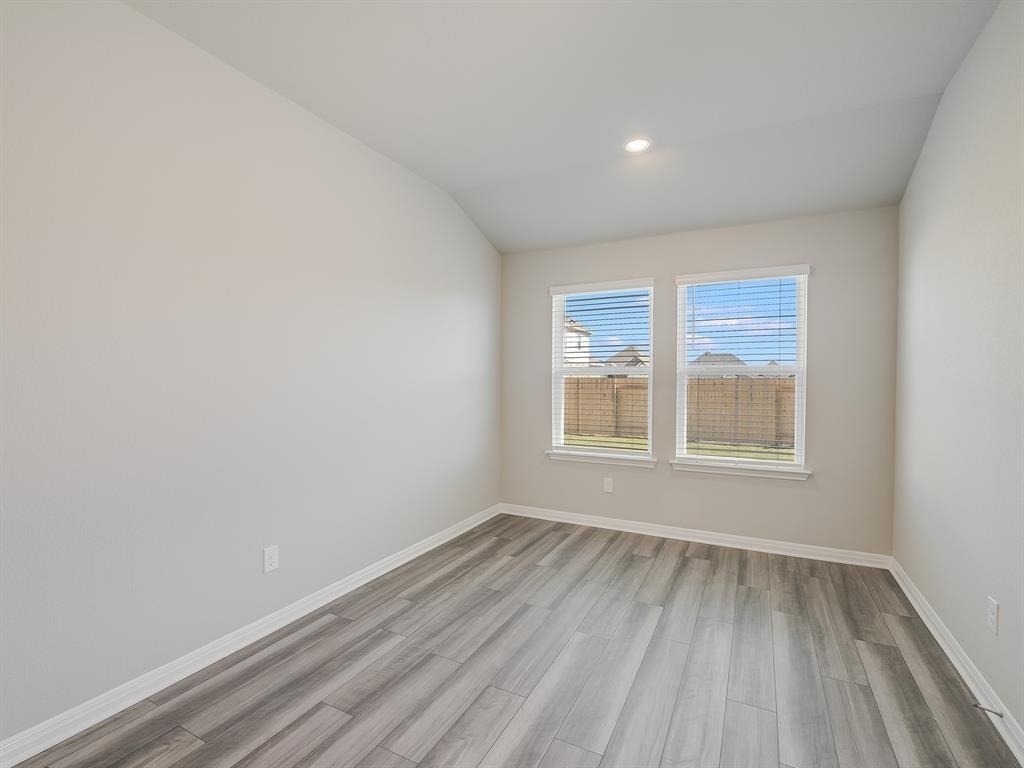 112 Capella Way - Photo 4
