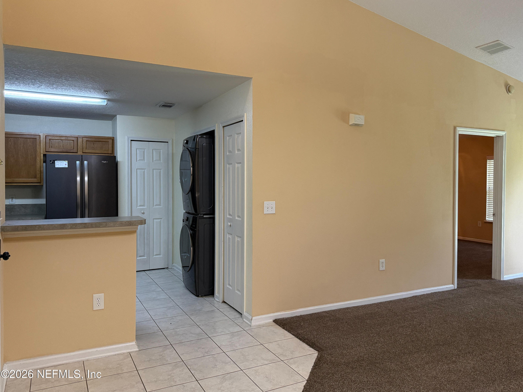 6860 Skaff Avenue - Photo 5