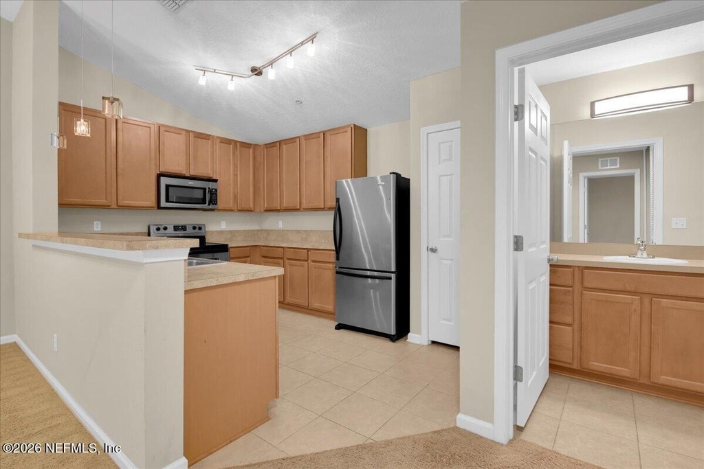 575 Oakleaf Plantation Parkway - Photo 6