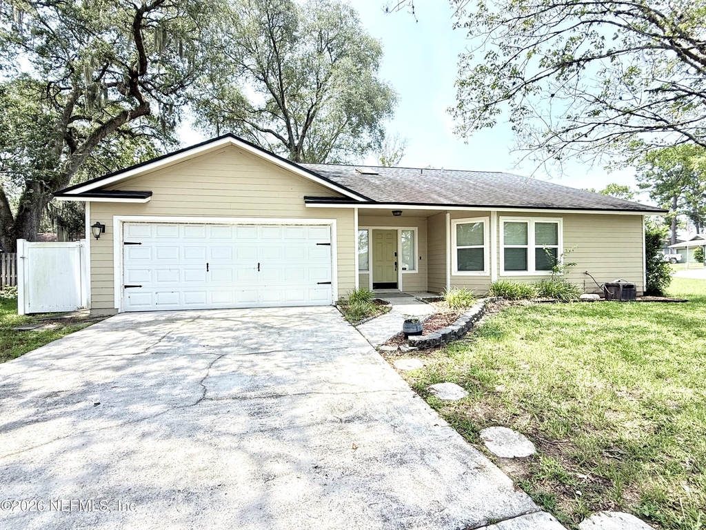 8524 Bitterwood Court - Photo 0