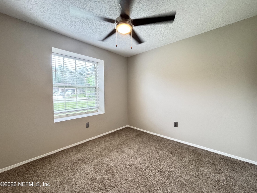 1270 Tahoe Court - Photo 23
