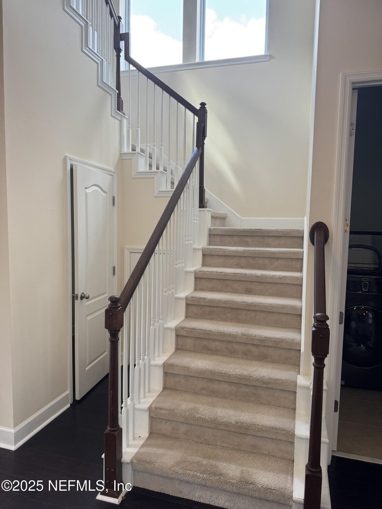 186 Lone Eagle Way - Photo 43