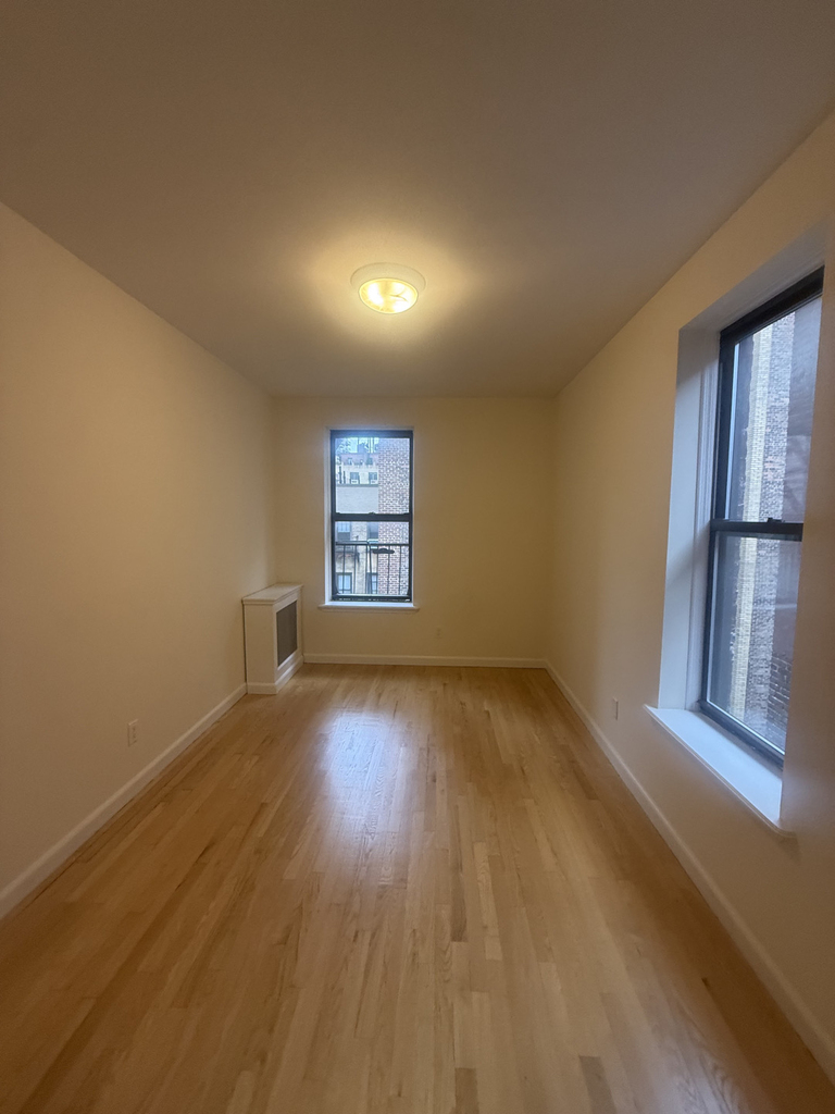 152 East 84th Street - Photo 3