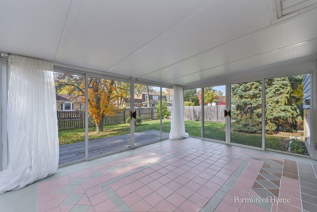 8s122 Washington Street - Photo 11