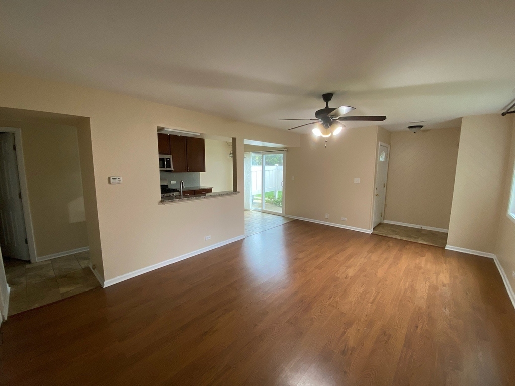 333 Regatta Point - Photo 3