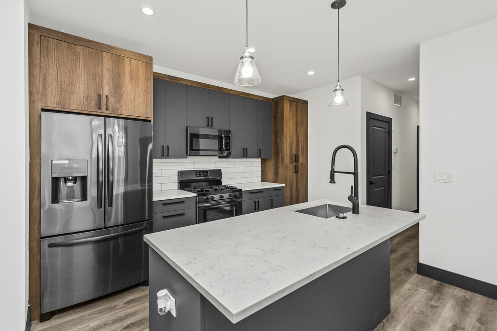6422 S Drexel Avenue - Photo 1